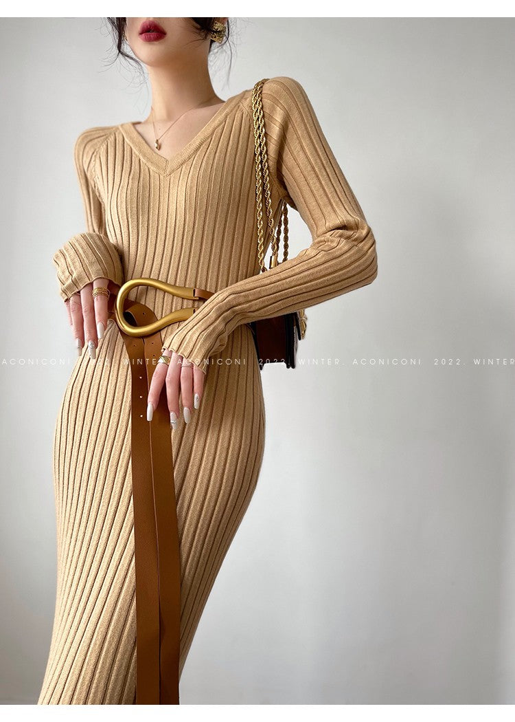 Aconiconi｜ Turtleneck and V-neck Knitted Long Slim Fit Dress