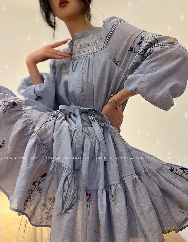 Aconiconi｜Blue Hibiscus  Embroidery Linen Dress