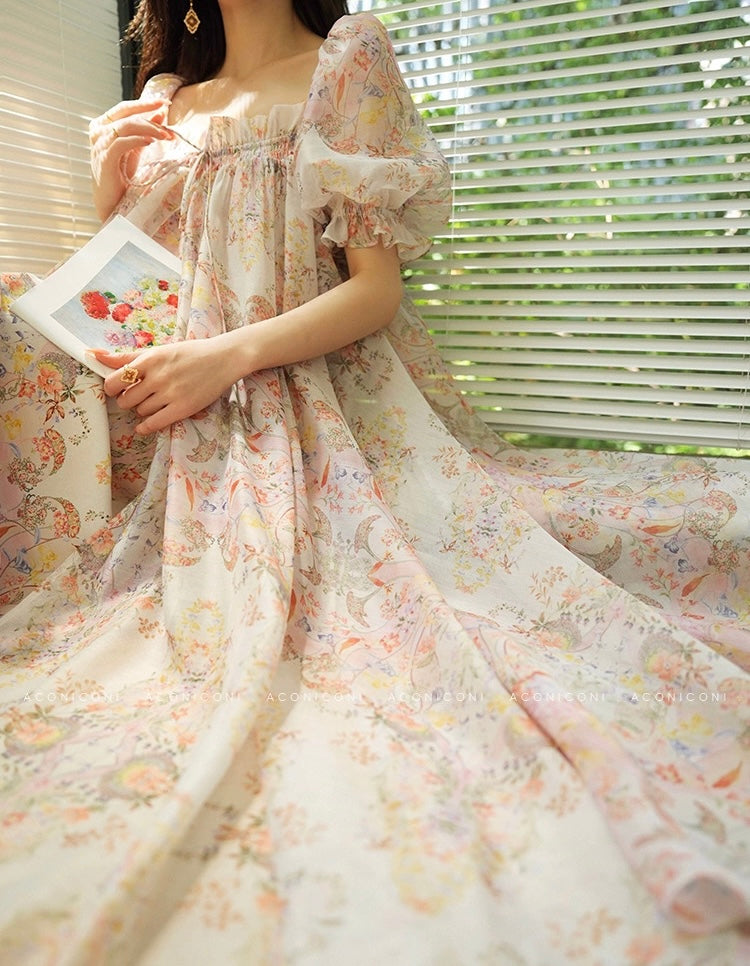 Aconiconi | Ella in Bloom