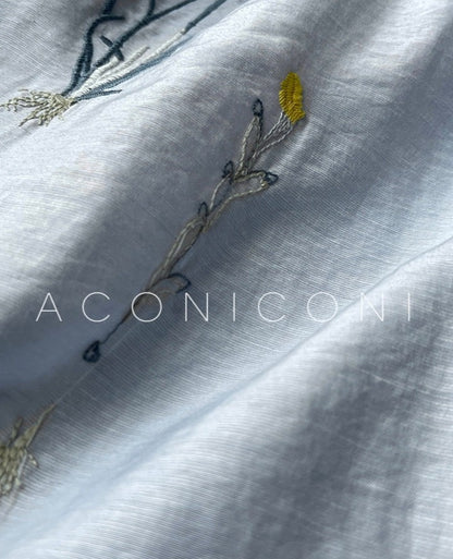 Aconiconi｜Blue Hibiscus  Embroidery Linen Dress