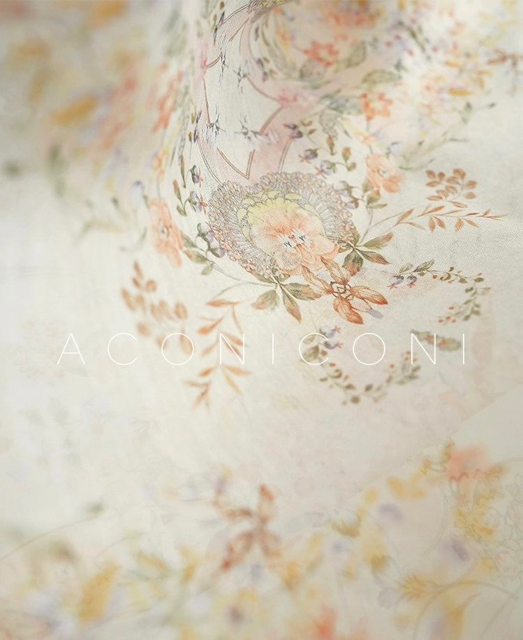 Aconiconi | Ella in Bloom