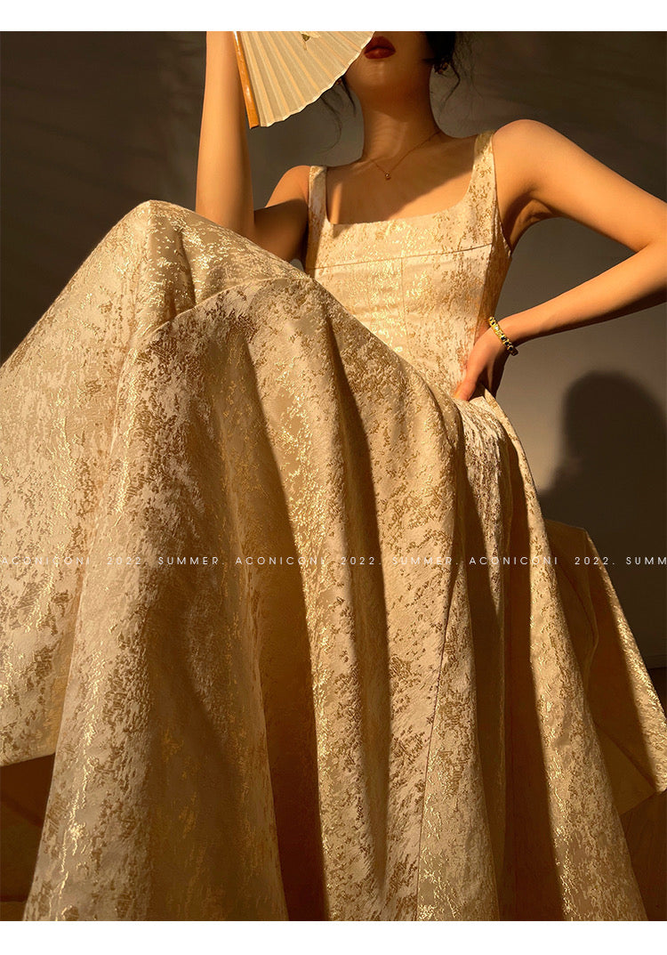 Aconiconi｜Twilight Cloud Gilded French Temperament Light Luxury Dress