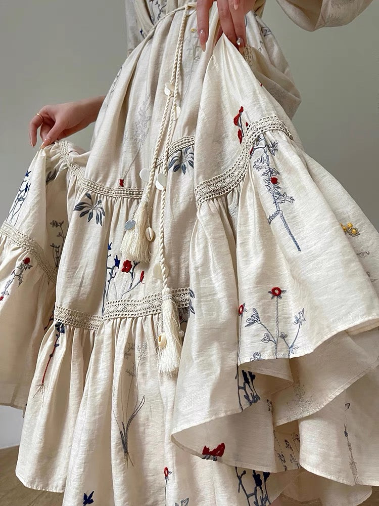 Aconiconi｜Blue Hibiscus  Embroidery Linen Dress