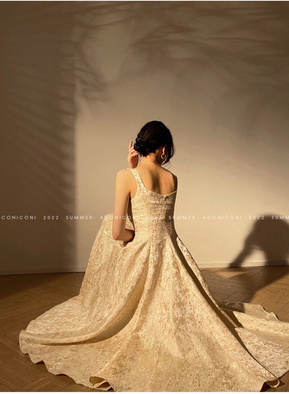 Aconiconi｜Twilight Cloud Gilded French Temperament Light Luxury Dress