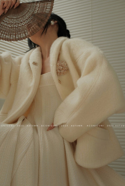 Aconiconi | Whispering Snow Angel Winter Short Wool Coat