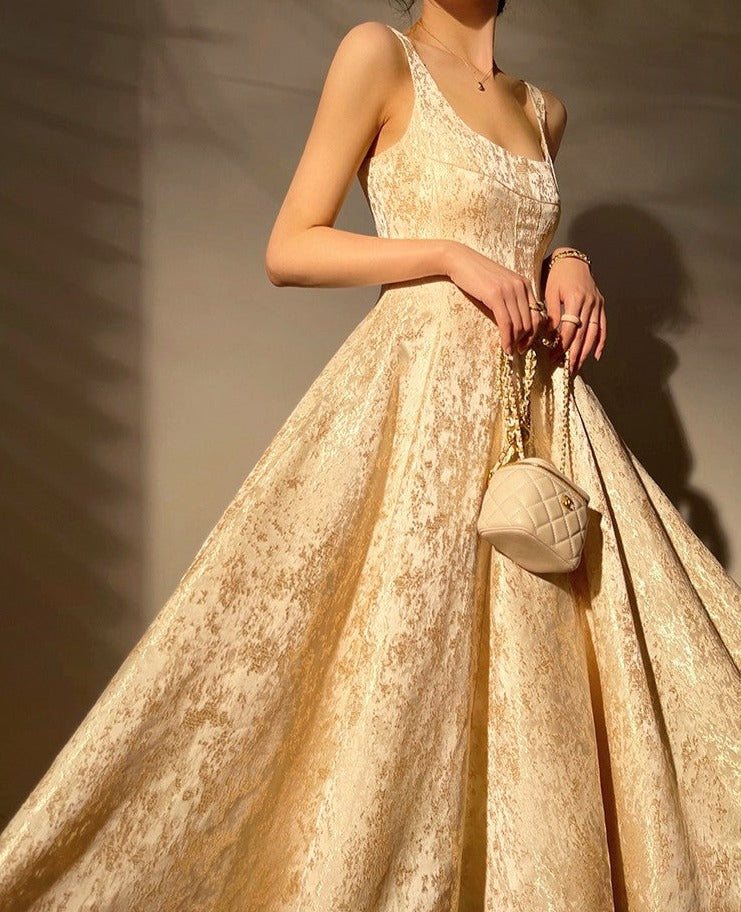 Aconiconi｜Twilight Cloud Gilded French Temperament Light Luxury Dress