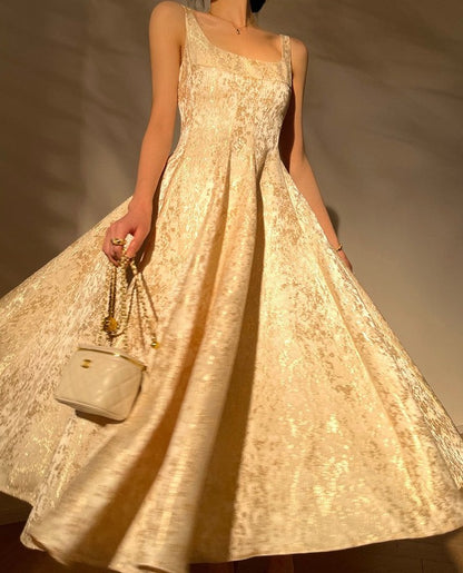 Aconiconi｜Twilight Cloud Gilded French Temperament Light Luxury Dress
