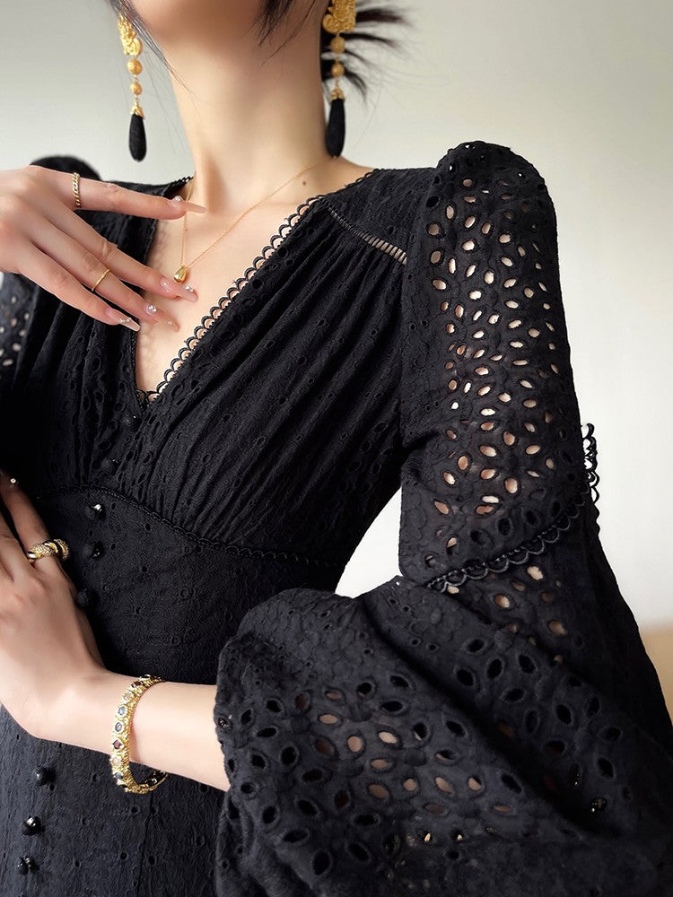 Aconiconi｜White Indigo Smoked Lace Cotton Dress